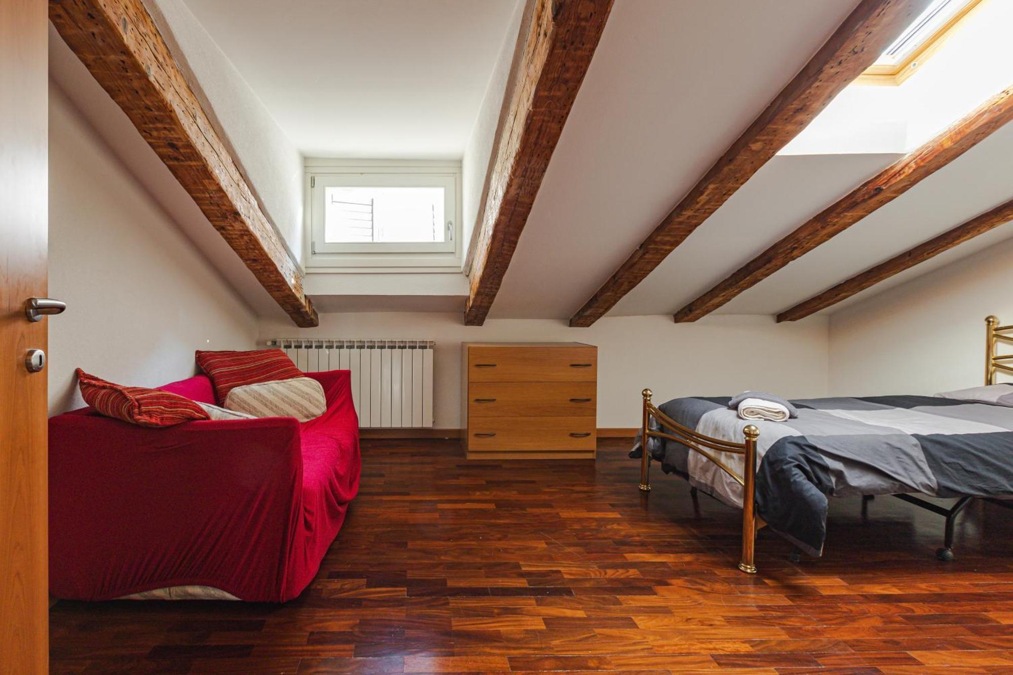 Mansarda Piazza Venezia Apartment ตรีเอสเต ภายนอก รูปภาพ
